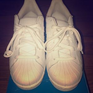 Adidas Superstar White on White Women’s 7.5